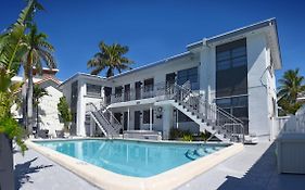 Makani Beach House 335